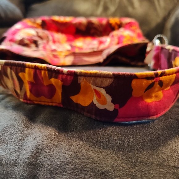 BUNDLE OF 2 VERA BRADLEY CARNABY TOTES GOOD CONDITION - 1 REVERSABLE - Picture 6 of 16